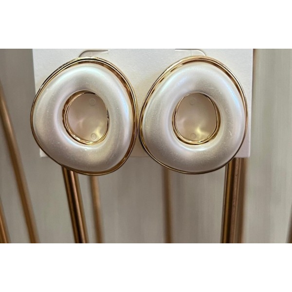 Sedef taşlı gold detaylı Vip Küpe